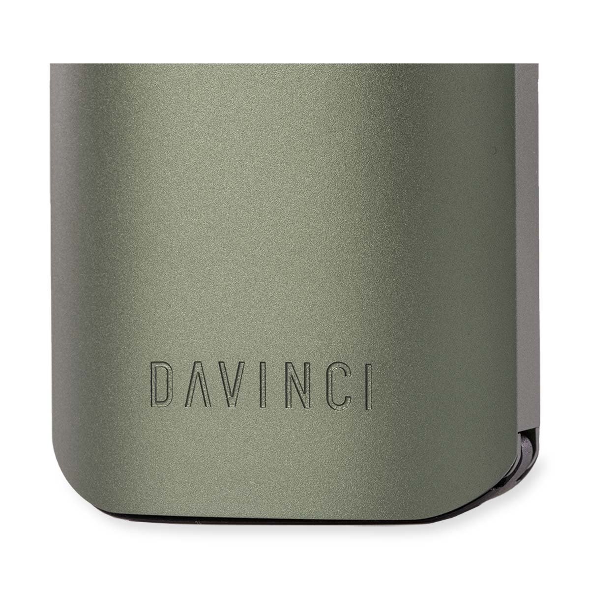davinci iqc vaporizer emerald close view.jpg davinci iqc vaporizer emerald close view.jpg